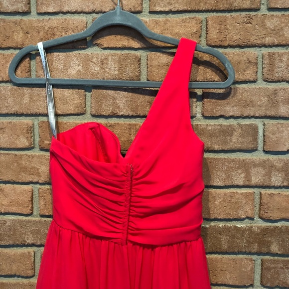 Alfred Angelo knee-length one-shoulder fuschia dress size 6 - Picture 8 of 14